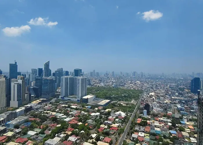 Hotel The Gramercy Residences By Season Staycation Ph 4*